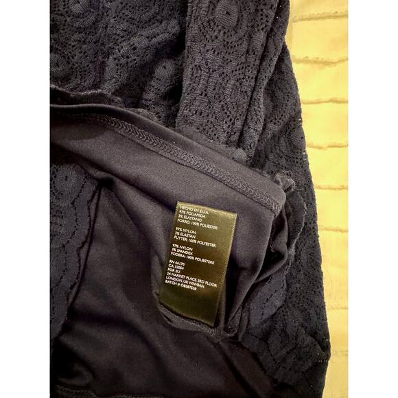 Kimchi Blue by Urban Outfitters Off Shoulder Navy Blue Blouse Women's Small Twee - Picture 11 of 11